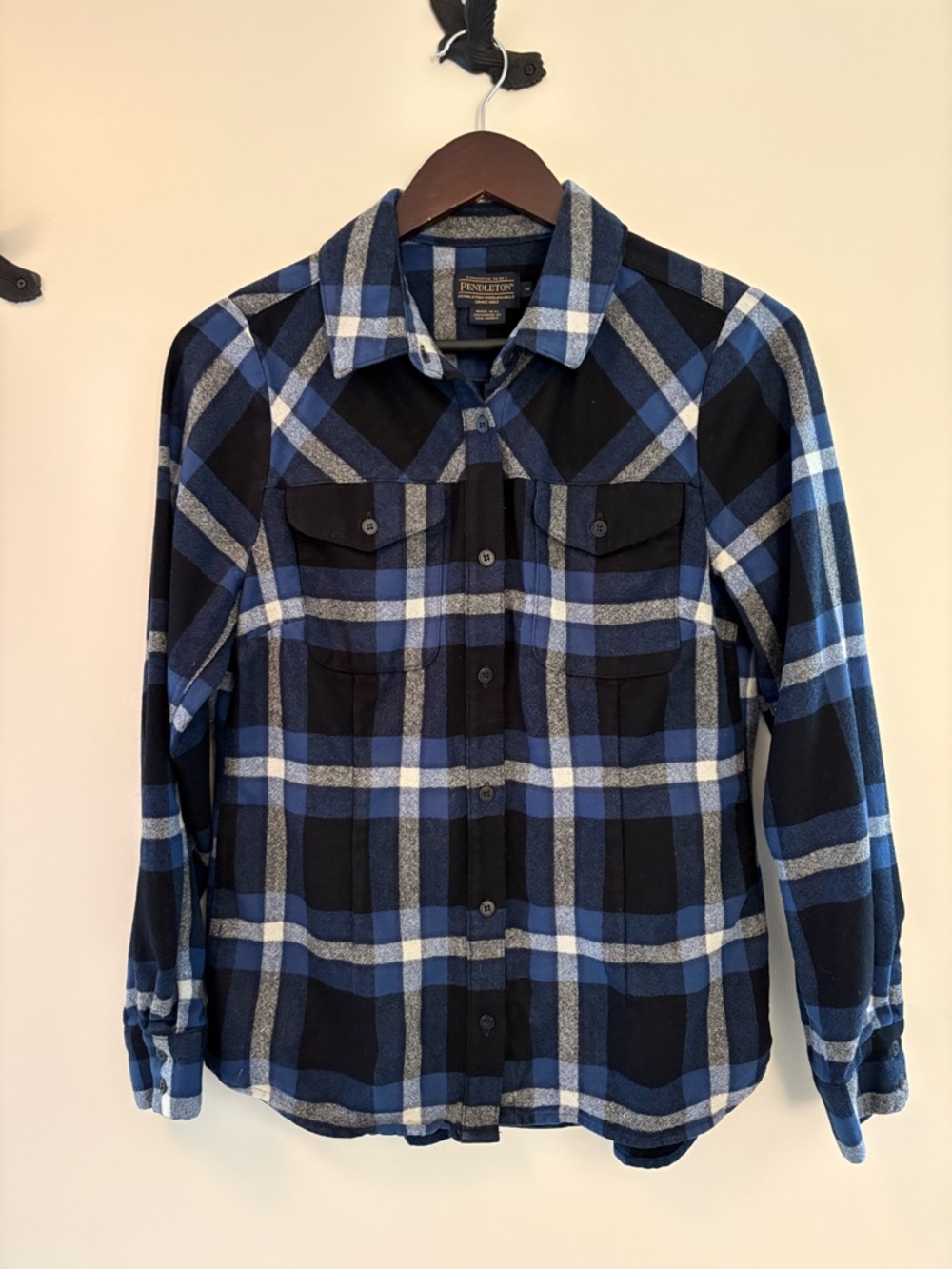 Pendleton Wool Womens Blue Black Plaid Button-Down Shirt
